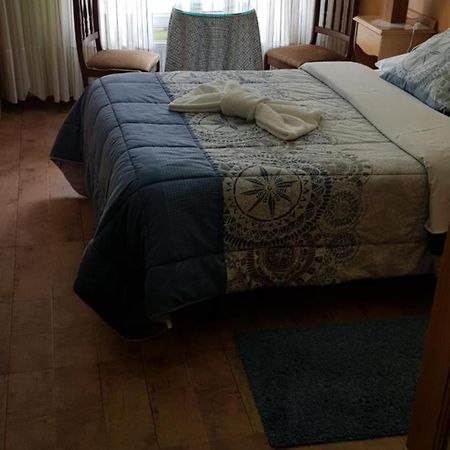 Hostal Ponte Dos Santos Ribadeo Kültér fotó