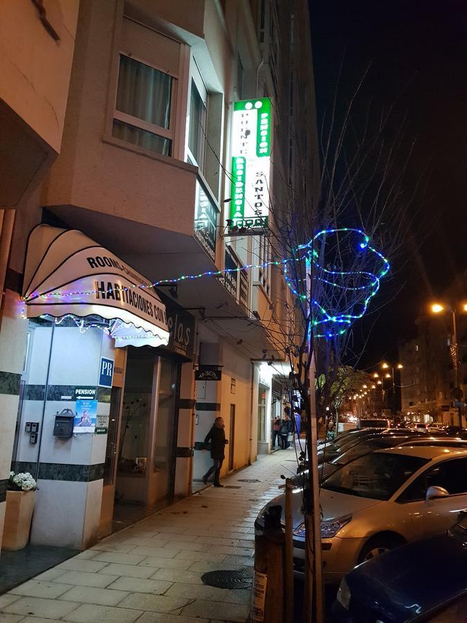 Hostal Ponte Dos Santos Ribadeo Kültér fotó